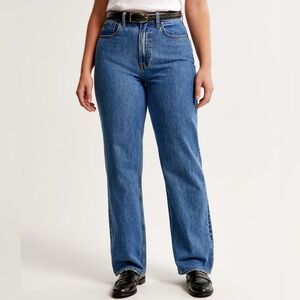Abercrombie & Fitch Curve Love High Rise Loose Jean